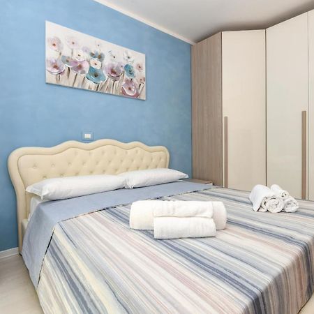 My Desenzano Holiday Apartment 데센자노델가르다 외부 사진