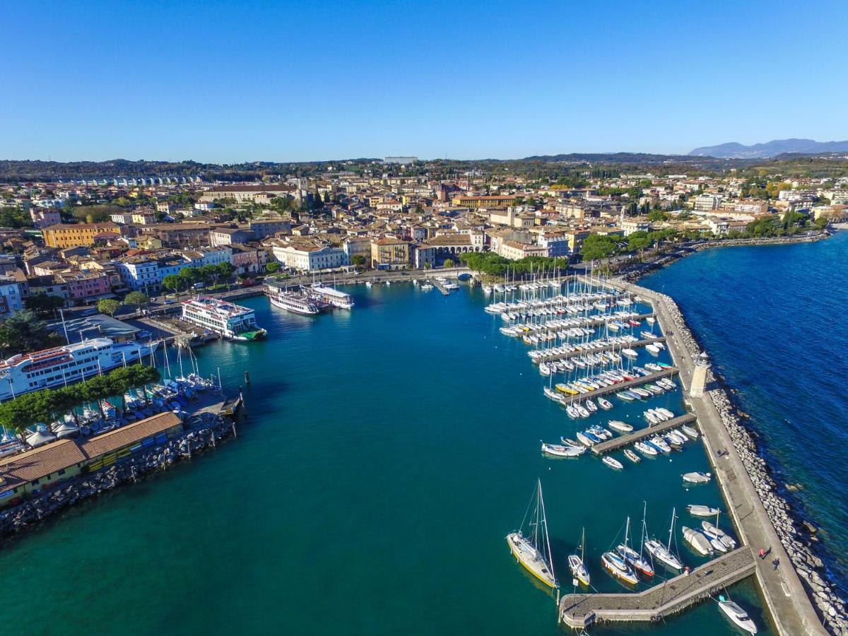 My Desenzano Holiday Apartment 데센자노델가르다 외부 사진